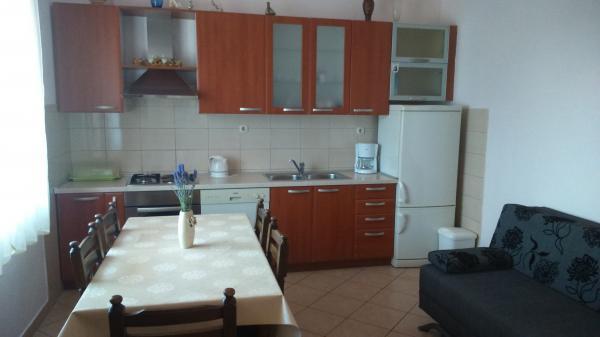 Apartmani Petra Pakoštane Exteriör bild